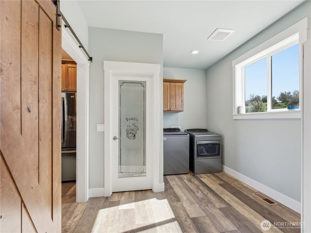 2128 McEldowney Road, Malaga, WA 98828