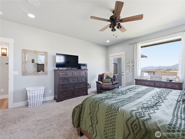 2128 McEldowney Road, Malaga, WA 98828