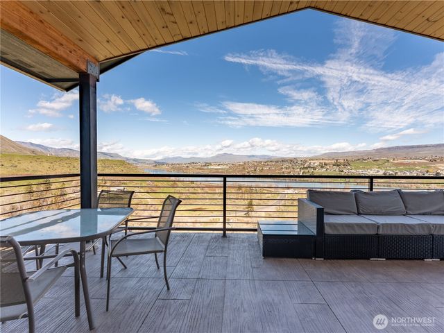 2128 McEldowney Road, Malaga, WA 98828