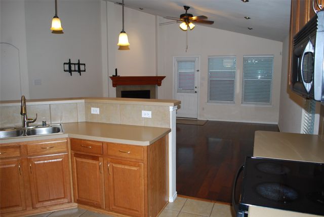 4713 Fox Sedge Lane, Denton, TX 76208