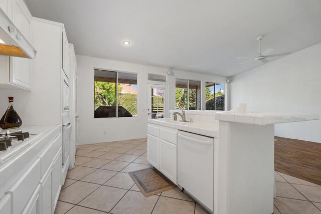 40650 Cabana Court, Palm Desert, CA 92260