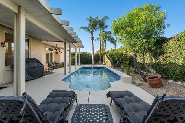 40650 Cabana Court, Palm Desert, CA 92260
