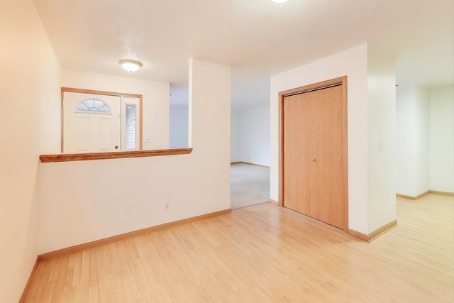 150 N Wooster Street 2, Capron, IL 61012