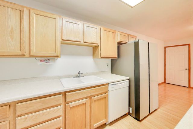 150 N Wooster Street 2, Capron, IL 61012