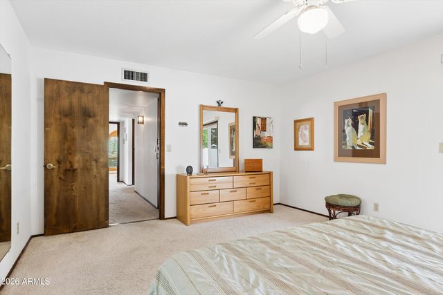 2930 E ACOMA Drive E, Phoenix, AZ 85032