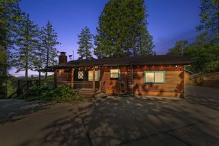 12325 Eldel Rd, Pine Grove, CA 95665