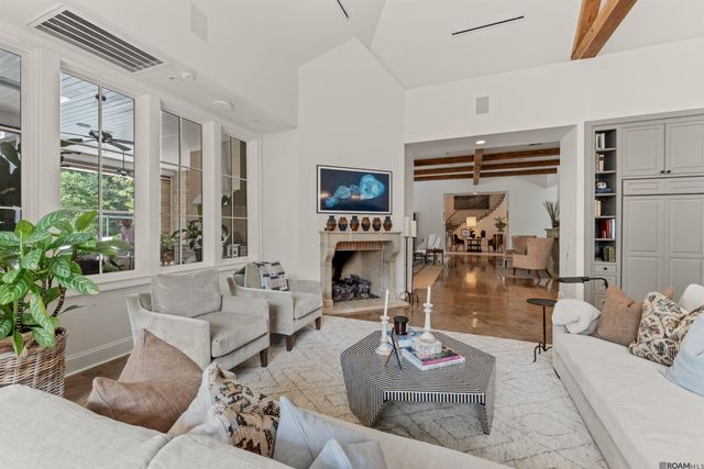 23982 Ferry Landing Dr, Denham Springs, LA 70726