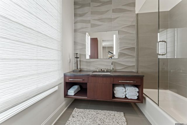 23982 Ferry Landing Dr, Denham Springs, LA 70726