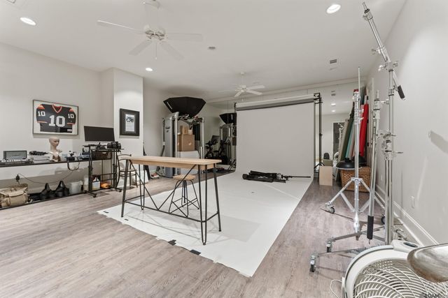 23982 Ferry Landing Dr, Denham Springs, LA 70726