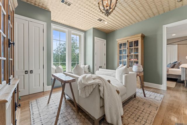 23982 Ferry Landing Dr, Denham Springs, LA 70726