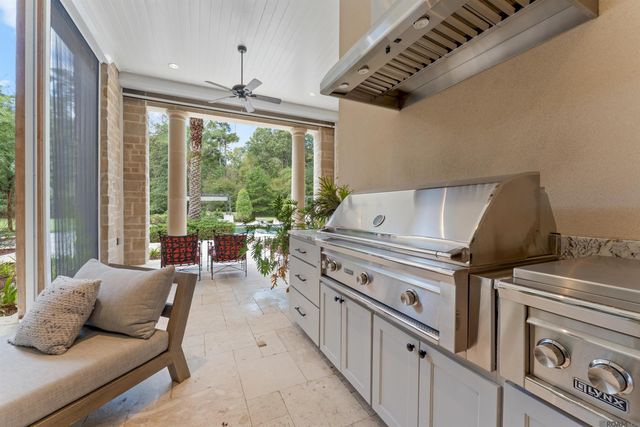 23982 Ferry Landing Dr, Denham Springs, LA 70726