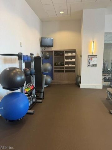 4545 Commerce St Unit 2102, Virginia Beach, VA 23462