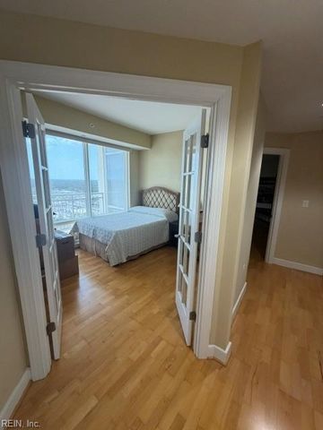4545 Commerce St Unit 2102, Virginia Beach, VA 23462