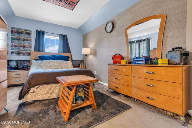 235 Timberline Road, Toms River, NJ 08753