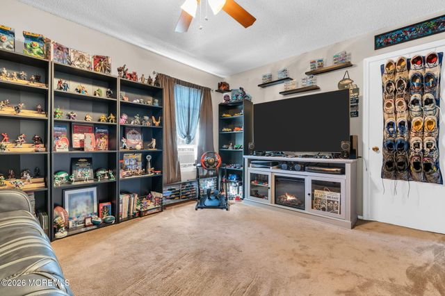 235 Timberline Road, Toms River, NJ 08753