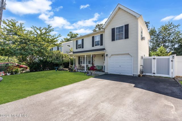 235 Timberline Road, Toms River, NJ 08753