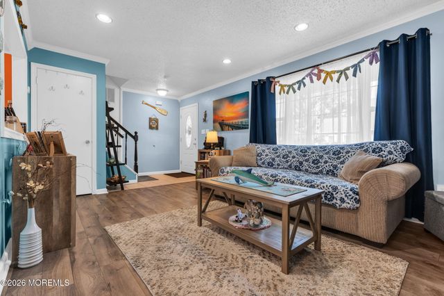 235 Timberline Road, Toms River, NJ 08753