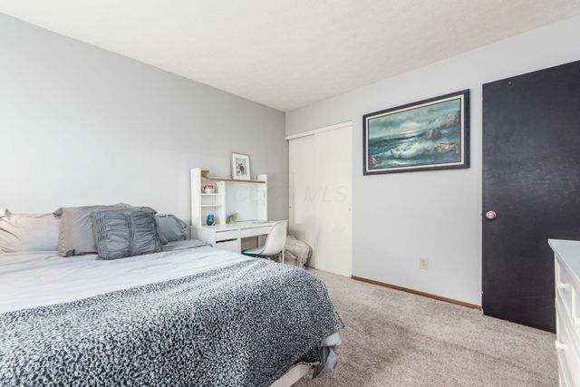5355 Davidson Road, Hilliard, OH 43026