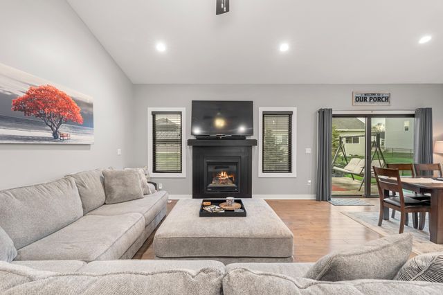 1417 NE Main Street, Grimes, IA 50111