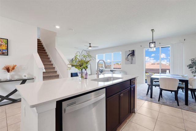 2611 HILLTOP LOOP, Apopka, FL 32712