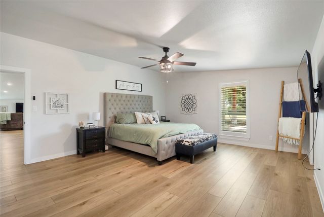 2408 Strader Road, Dish, TX 76247