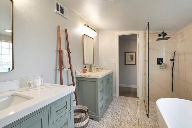 2408 Strader Road, Dish, TX 76247