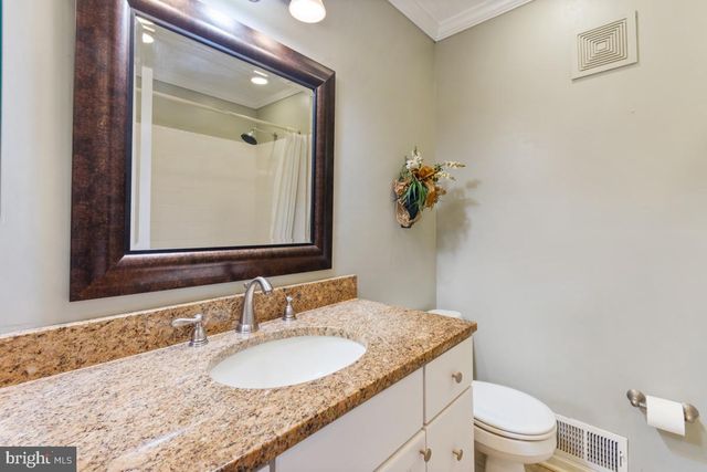 304 TOWNLEIGH RD, Reisterstown, MD 21136