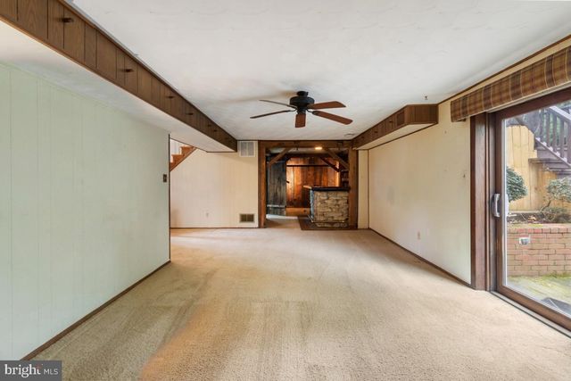 304 TOWNLEIGH RD, Reisterstown, MD 21136