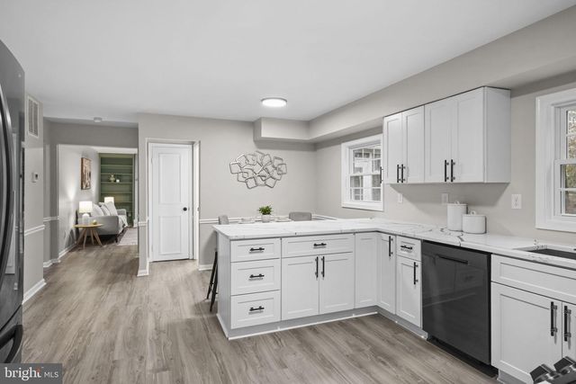 528 CLARKS RUN RD, La Plata, MD 20646