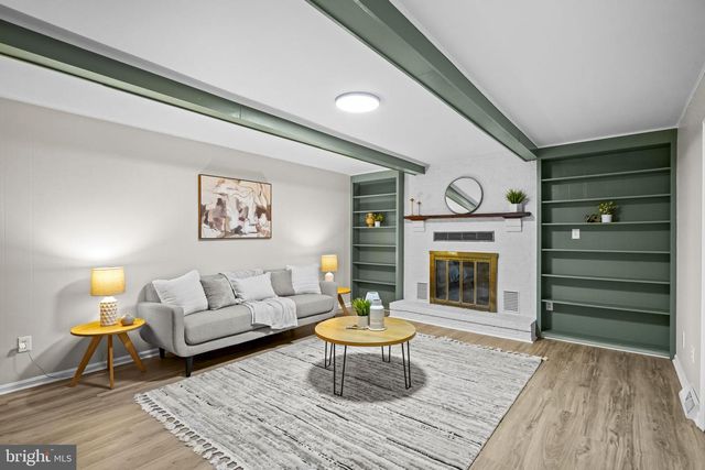 528 CLARKS RUN RD, La Plata, MD 20646