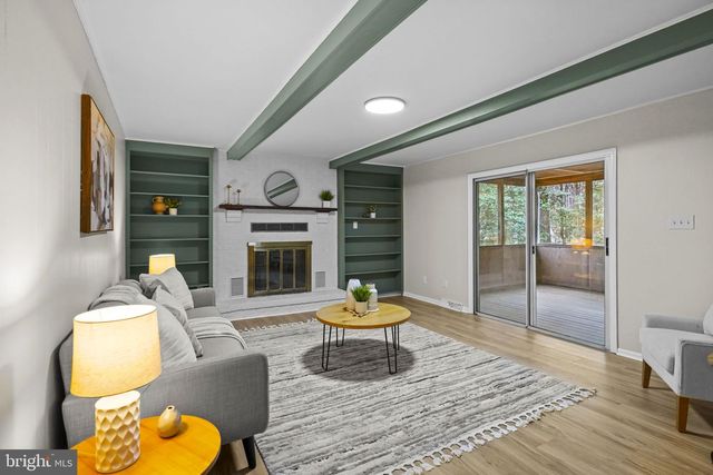 528 CLARKS RUN RD, La Plata, MD 20646