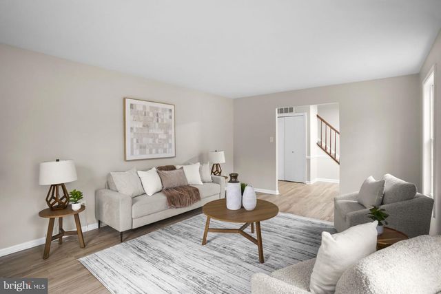 528 CLARKS RUN RD, La Plata, MD 20646