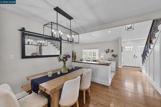 1734 1734 Orleans Ct, Walnut Creek, CA 94598