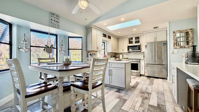 311 Anchor Way, Fort Pierce, FL 34946