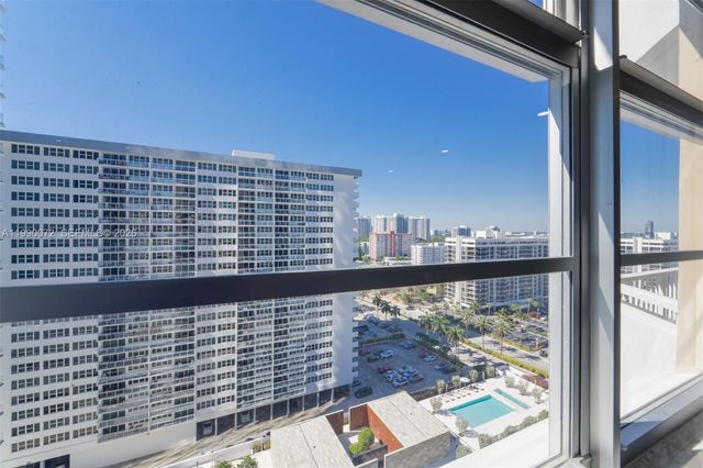 1980 S Ocean Dr 17E, Hallandale Beach, FL 33009