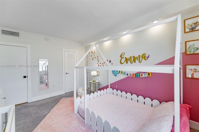 1980 S Ocean Dr 17E, Hallandale Beach, FL 33009