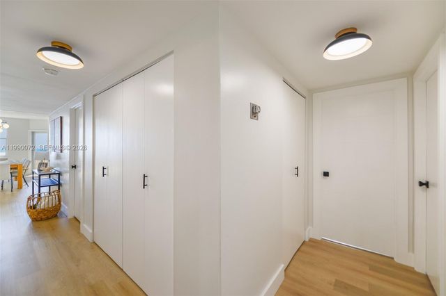 1980 S Ocean Dr 17E, Hallandale Beach, FL 33009