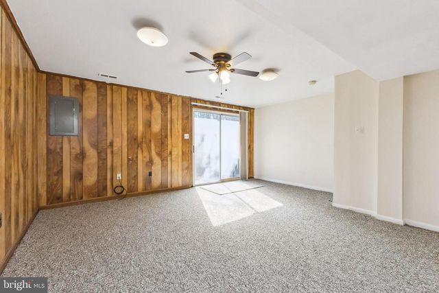 14872 DORIAN DR, Woodbridge, VA 22193