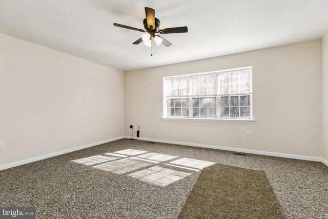 14872 DORIAN DR, Woodbridge, VA 22193