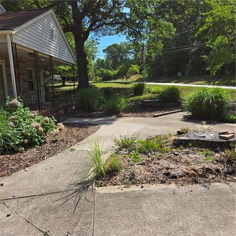 3509 McKnight Mill Road, Greensboro, NC 27405