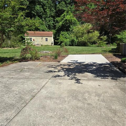 3509 McKnight Mill Road, Greensboro, NC 27405