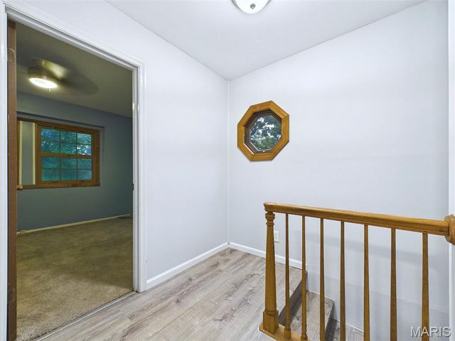 80 Glenwood Drive, Glen Carbon, IL 62034
