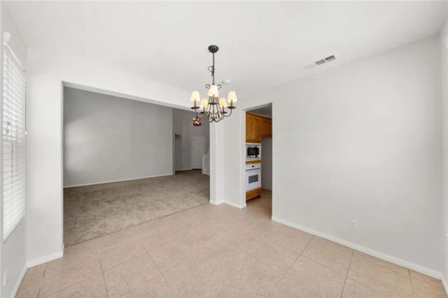 1696 Tamarron, Corona, CA 92883