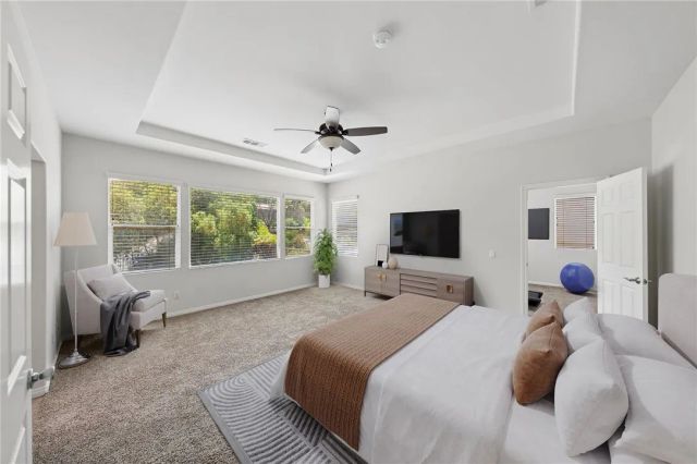 1696 Tamarron, Corona, CA 92883