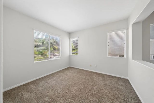 1696 Tamarron, Corona, CA 92883
