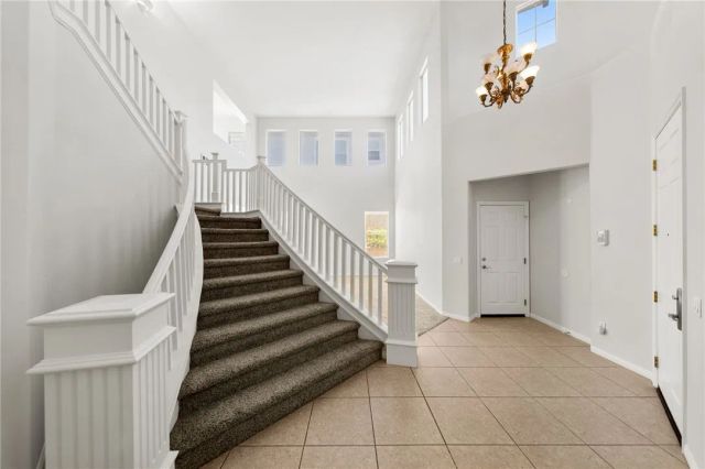 1696 Tamarron, Corona, CA 92883