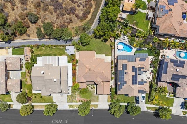 1696 Tamarron, Corona, CA 92883