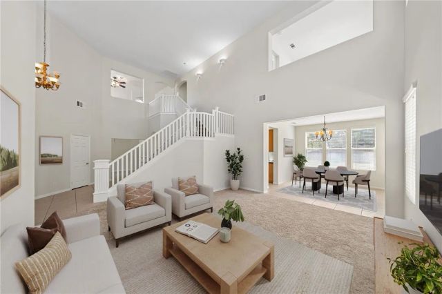 1696 Tamarron, Corona, CA 92883