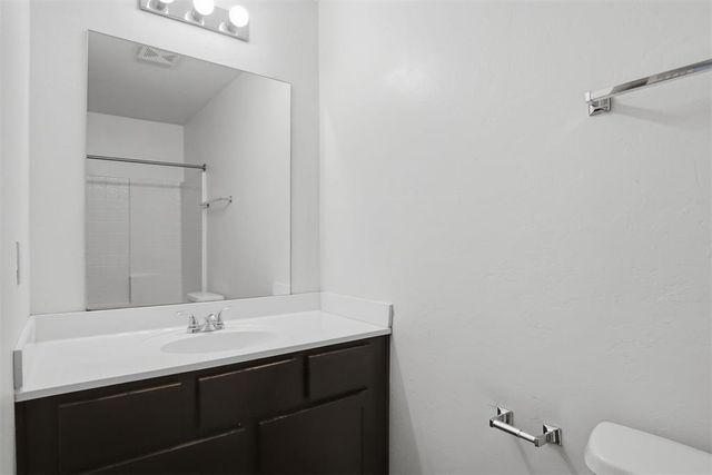1404 Sandstone Drive, Noble, OK 73068