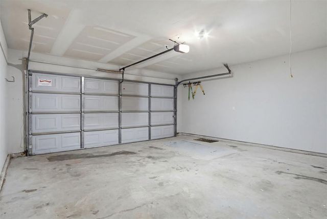 1404 Sandstone Drive, Noble, OK 73068